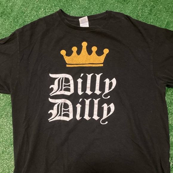 Bud Light Dilly Dilly Beer T-Shirt Men’s XL - Picture 2 of 3